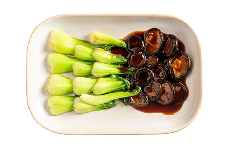 Пак-чой с грибами сянгу (250 гр)