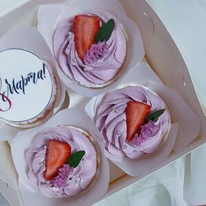 Капкейки 8 марта