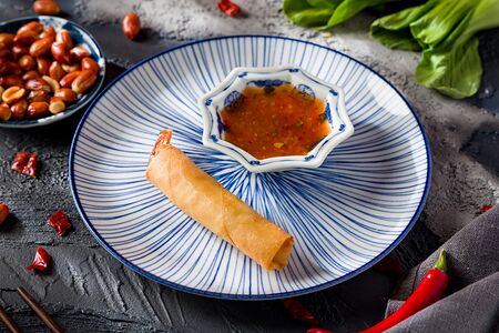 Спринг-ролл с креветками