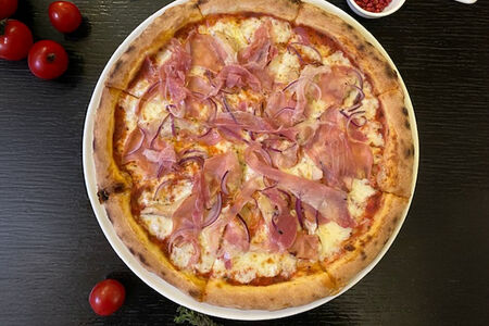 Пицца Кон Карне