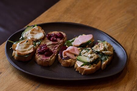 Сет Брускетт