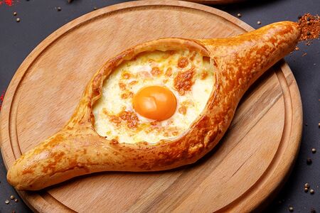 Хачапури по-аджарски