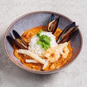 Красный карри с морепродуктами