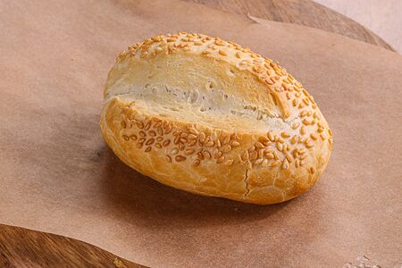 Булочка пшеничная