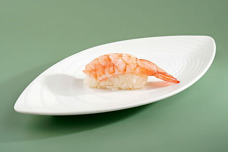 Суши с креветкой