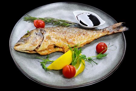 Дорадо на гриле