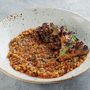 Птитим с печеными баклажанами и вешенками