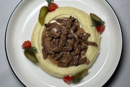 Бефстроганов