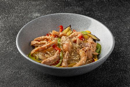 Лапша стеклянная фунчоза со свининой