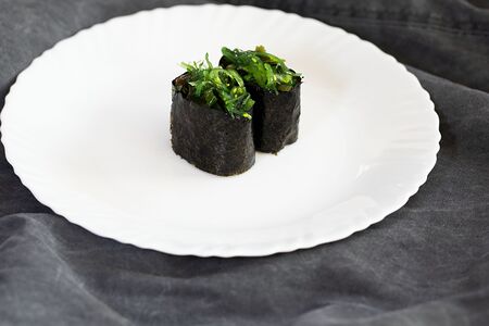 Гункан с чукой