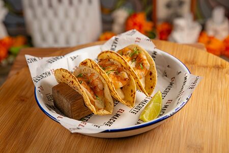 Тако с креветкой