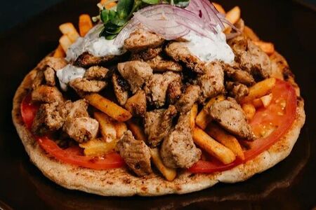 Гиро на тарелке