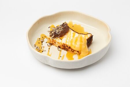 Запеканка из рикотты с лимонным курдом и инжиром