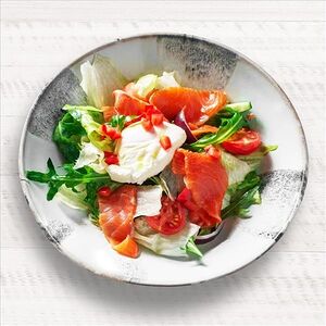 Салат с семгой