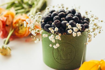 Пасхальный торт с абрикосовой начинкой 