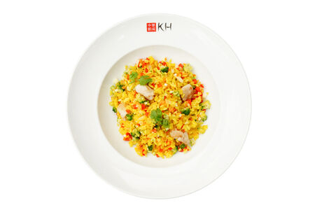 Жареный рис с курицей (210 гр)