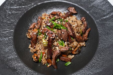 Рис с говядиной в соусе терияки