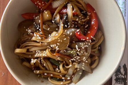 Лапша с овощами