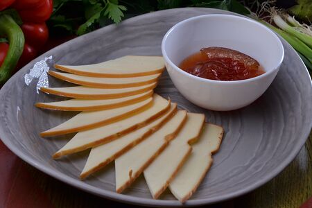 Копченый сулугуни