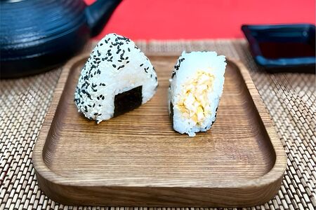 Онигири Креветка Спайси