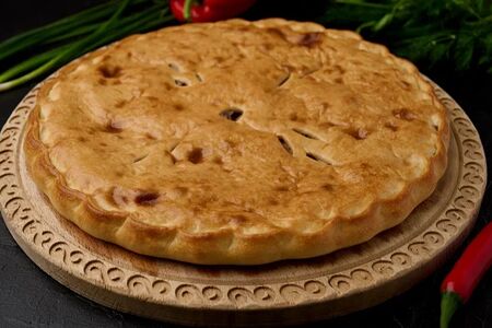 Осетинский пирог с рубленой говядиной