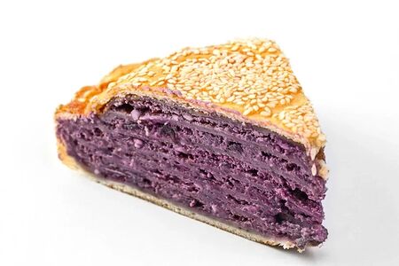 Чернично-блинчатый пирог