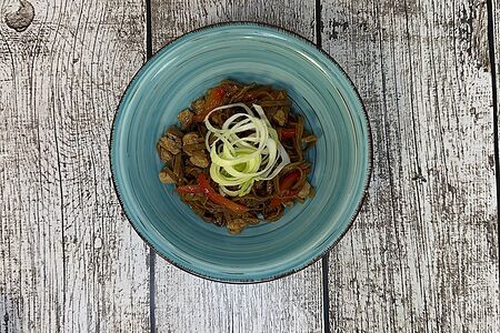 Японская лапша соба со свининой