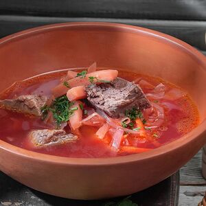 Борщ по-грузински с говядиной