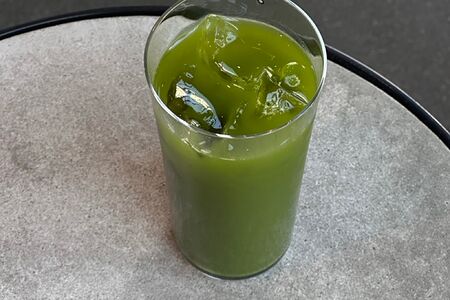 Матча на кокосовой воде