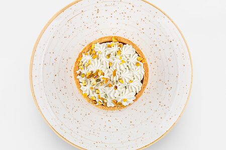 Тарт Малина-фисташка