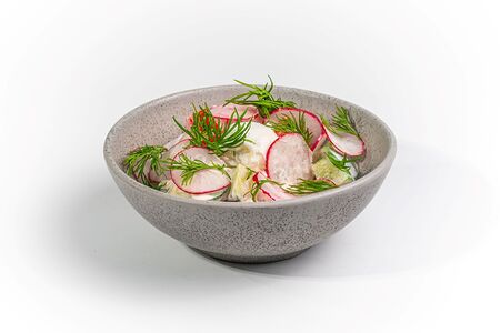 Салат овощной с яйцом пашот