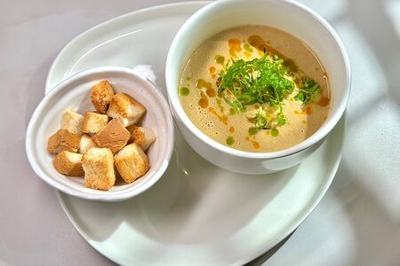 Крем-суп из печеного баклажана