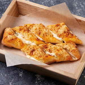 Фокачча с сыром и халапеньо