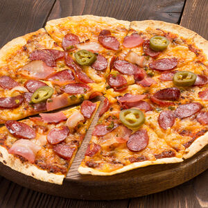 Фламекеш с колбасками