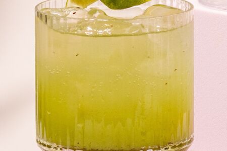 Лимонад фейхоа-лайм