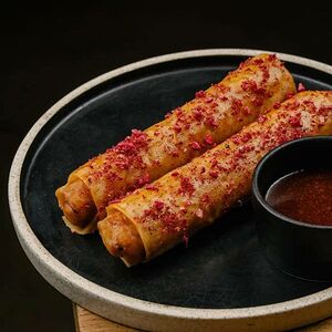 Спринг ролл с пекинской уткой