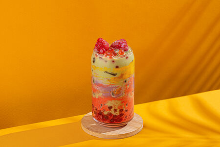 Баббл ти Клубника молочный на вынос 450 мл