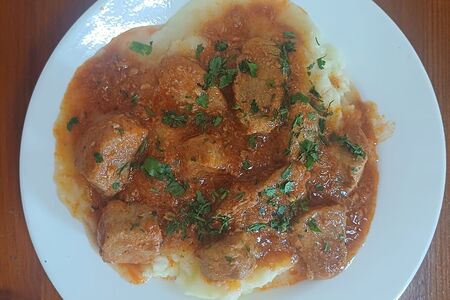 Поджарка из свинины с пюре