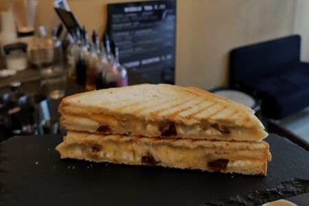 Сэндвич сырный