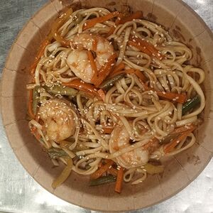 Удон с креветками 