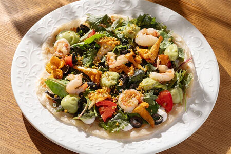 Парата с лисичками и авокадо 