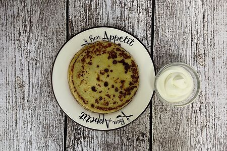 Блинчики со сметаной