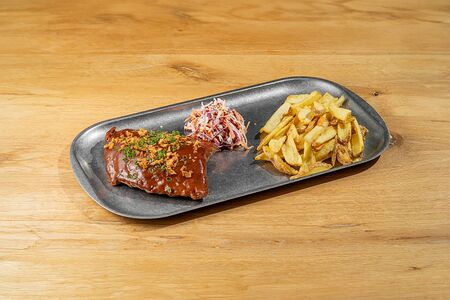 Рёбра поросёнка техас BBQ