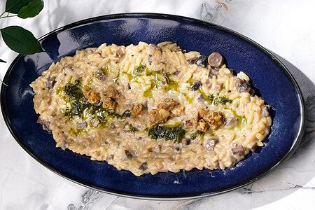 Орзо с белыми грибами и трюфелем