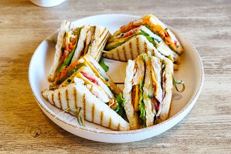 Клаб сэндвич с куриной грудкой