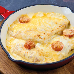 Запеченые блинчики с ветчиной и сыром