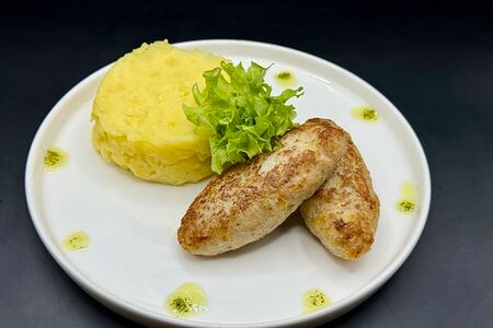 Куриные котлеты с пюре