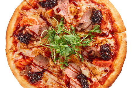 Пицца с ростбифом