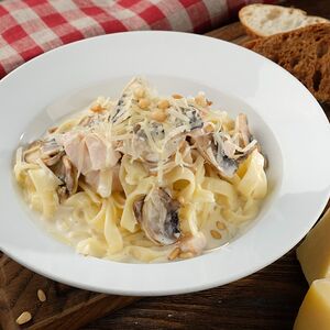 Паста с куриной грудкой