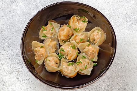 Вонтоны с курицей 